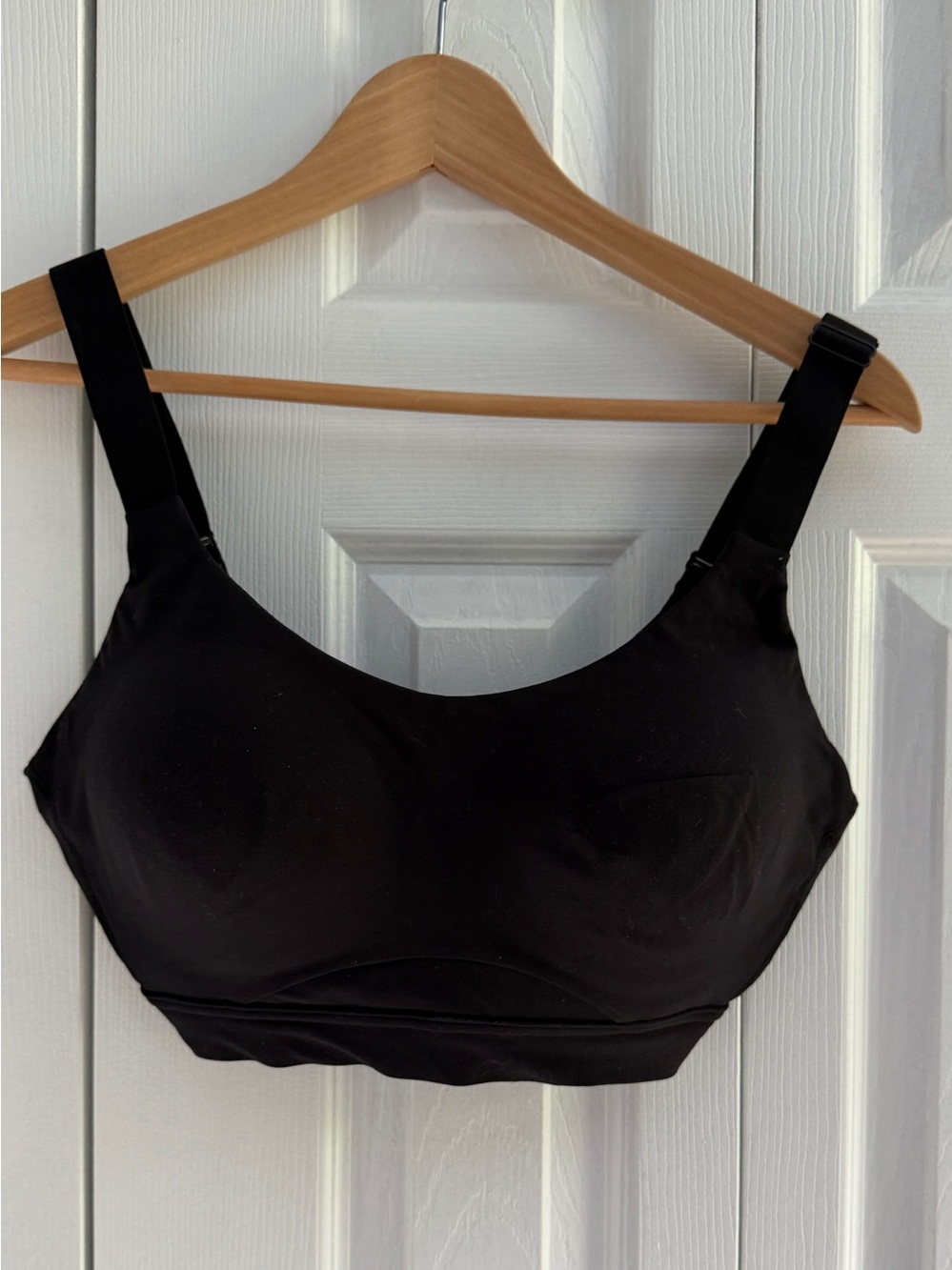 Syrokan Black Wired Sports Bra